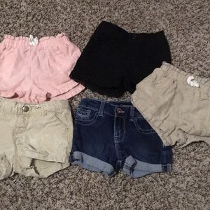 5 pair of 2t shorts